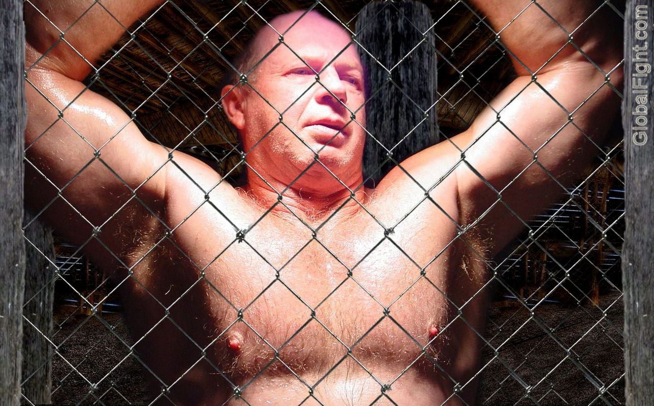 bdsm american prisoner of war DADDIE BEARS JAILED