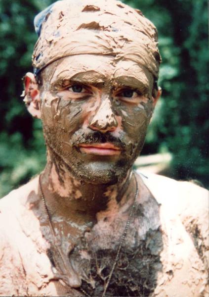 muddy guys running marine runs workouts